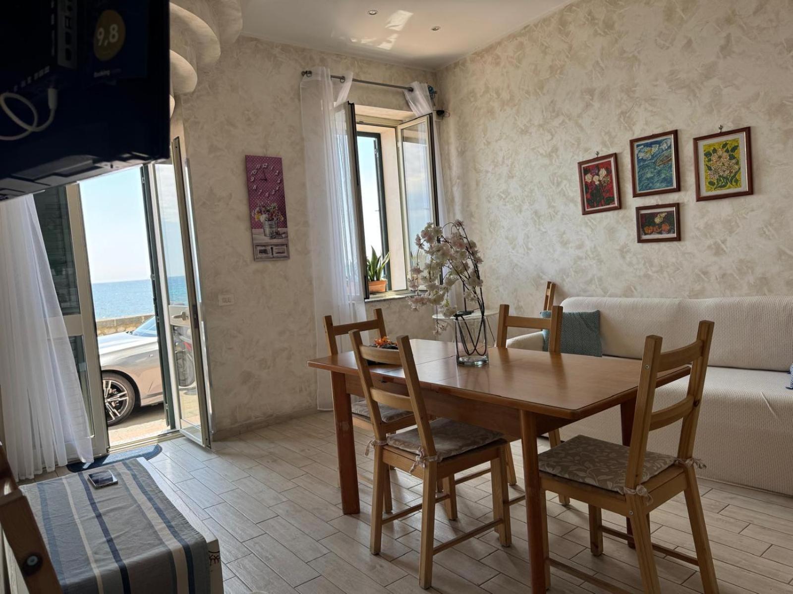 Casa Vacanza Sweet Home Джардини Наксос Екстериор снимка