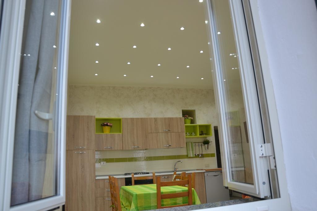 Casa Vacanza Sweet Home Джардини Наксос Екстериор снимка